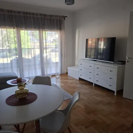 Apartment Astra *